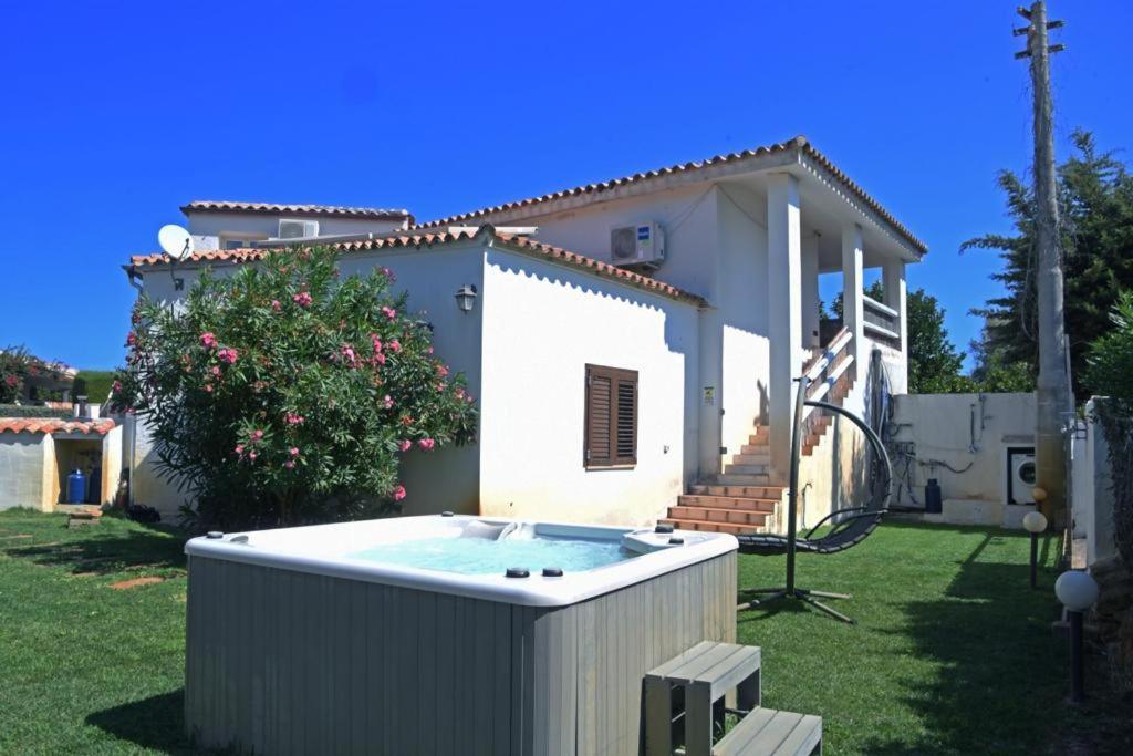 הוילה קניגיונה La Casa Di Ziu Menicu מראה חיצוני תמונה